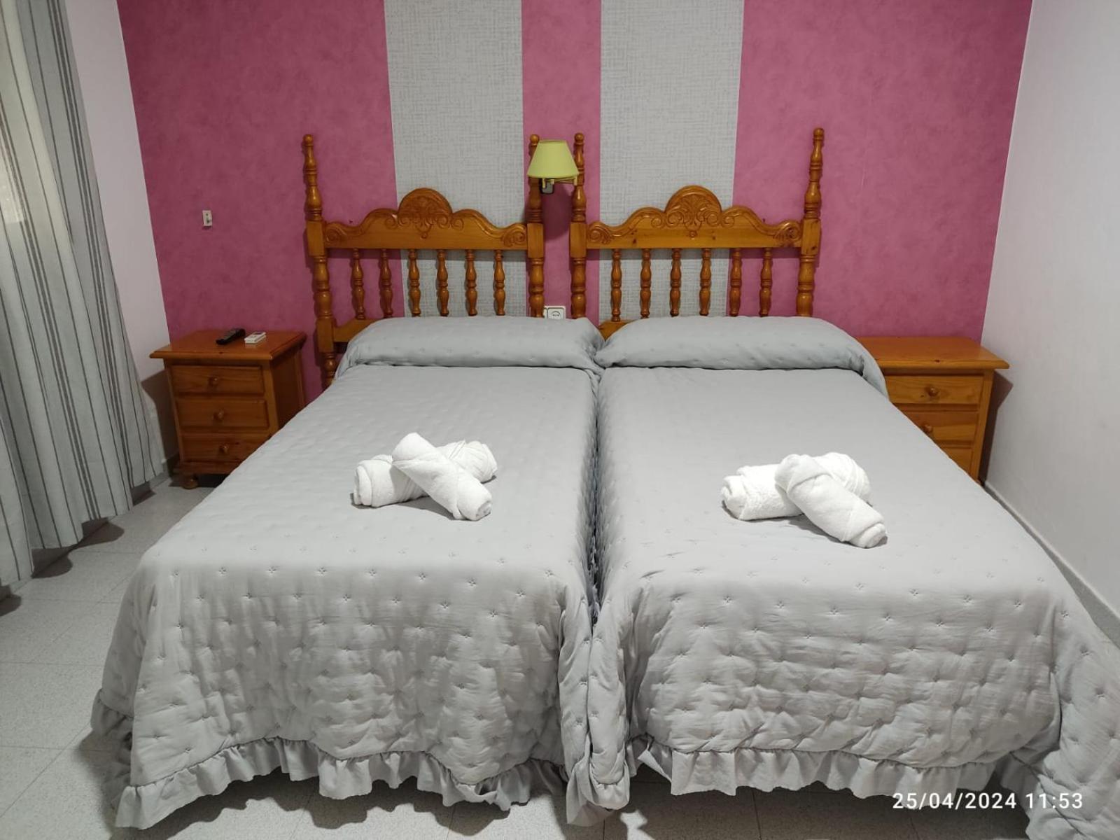 Hostal Quinto Pino Чипиона Экстерьер фото