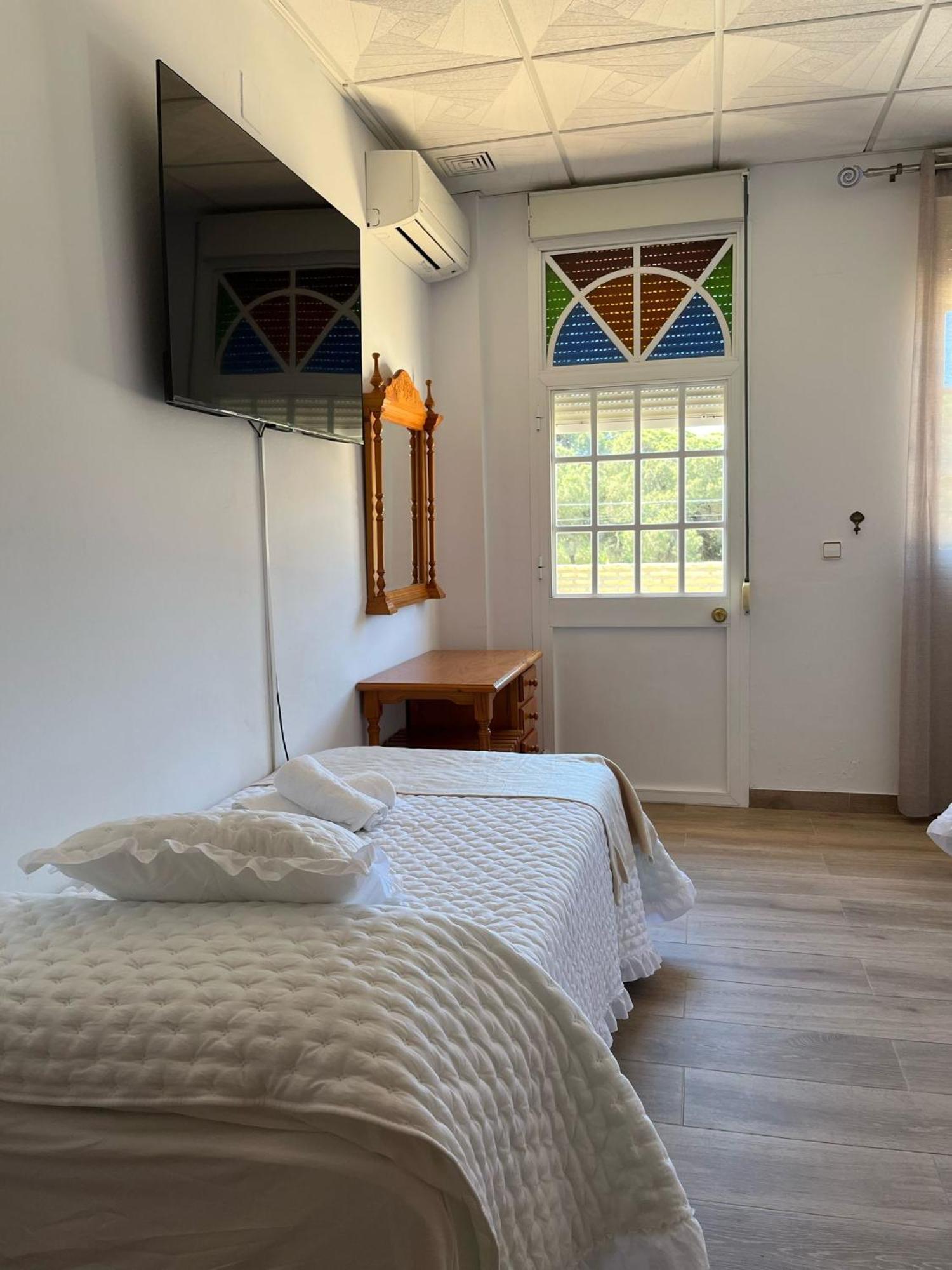 Hostal Quinto Pino Чипиона Экстерьер фото
